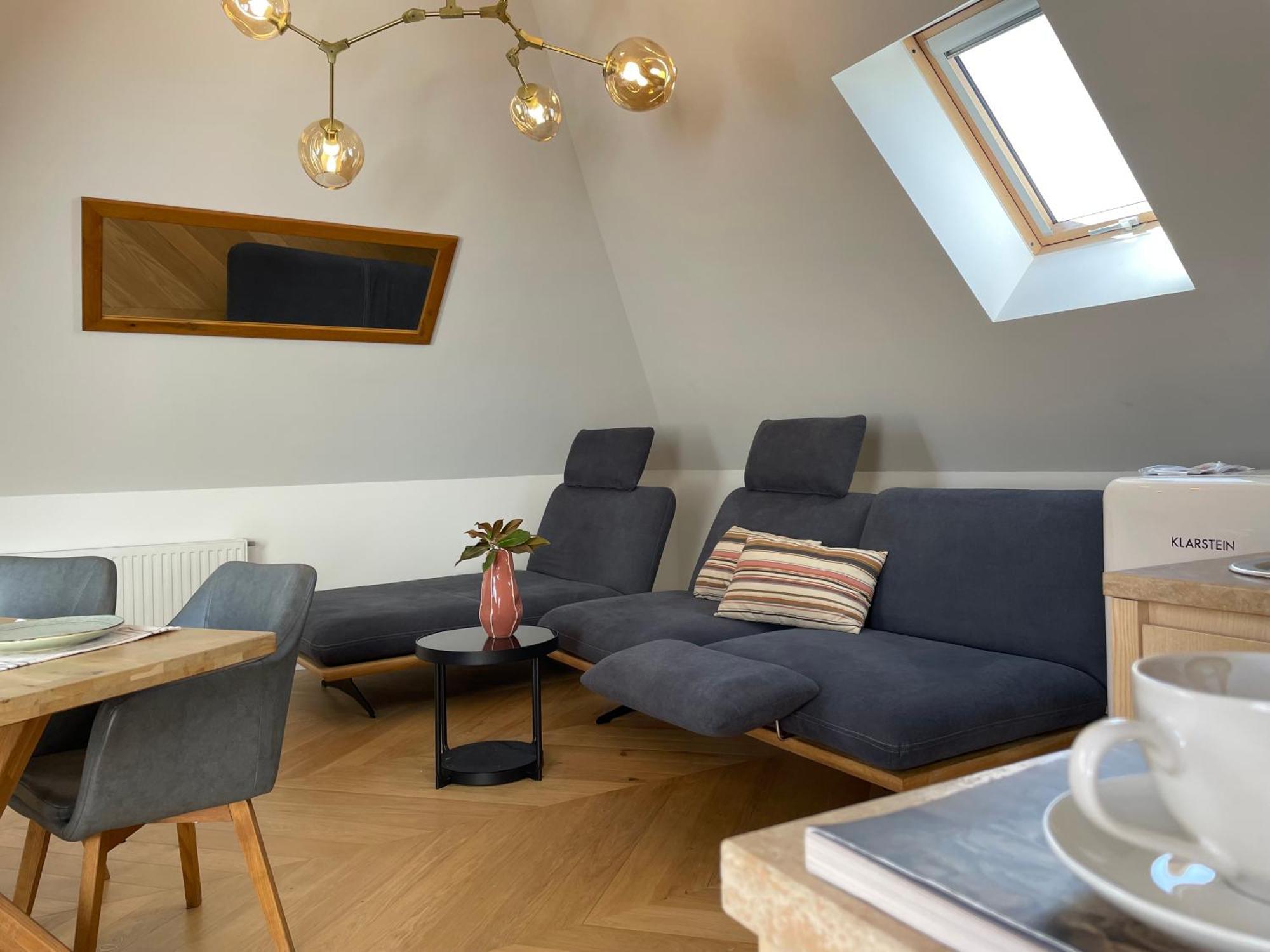 Veszprém Frida Apartman, Exkluziv Varpanoramaval, A Belvaros Sziveben, Ingyenes Parkolassal מראה חיצוני תמונה